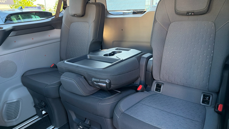 Ford Tourneo Custom 340 L1 Petrol Fwd 2.5 PHEV 232ps H1 Active 8 seater Auto